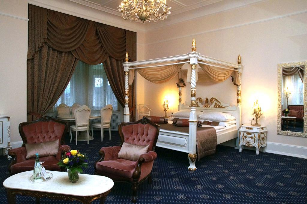 Schloss Hotel Wolfsbrunnen Schwebda Екстериор снимка