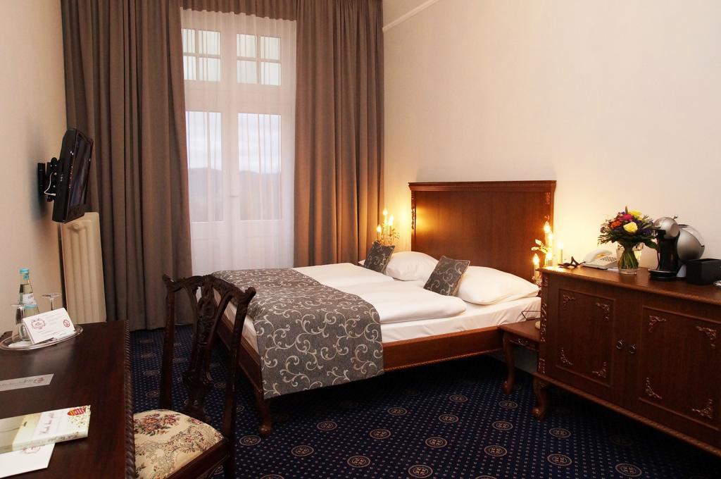 Schloss Hotel Wolfsbrunnen Schwebda Екстериор снимка